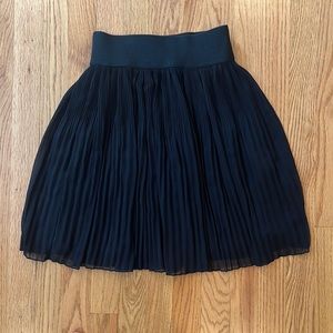 Zara pleated black skirt